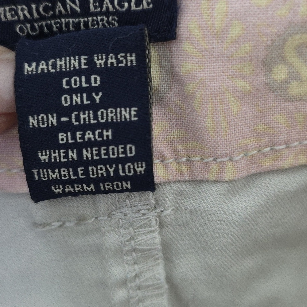 American Eagle Outfitters Khaki Cargo Skirt - Picture 10 of 10